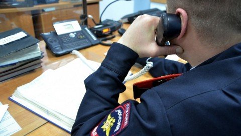 Полицейские Георгиевска установили подозреваемого в совершении кражи денежных средств